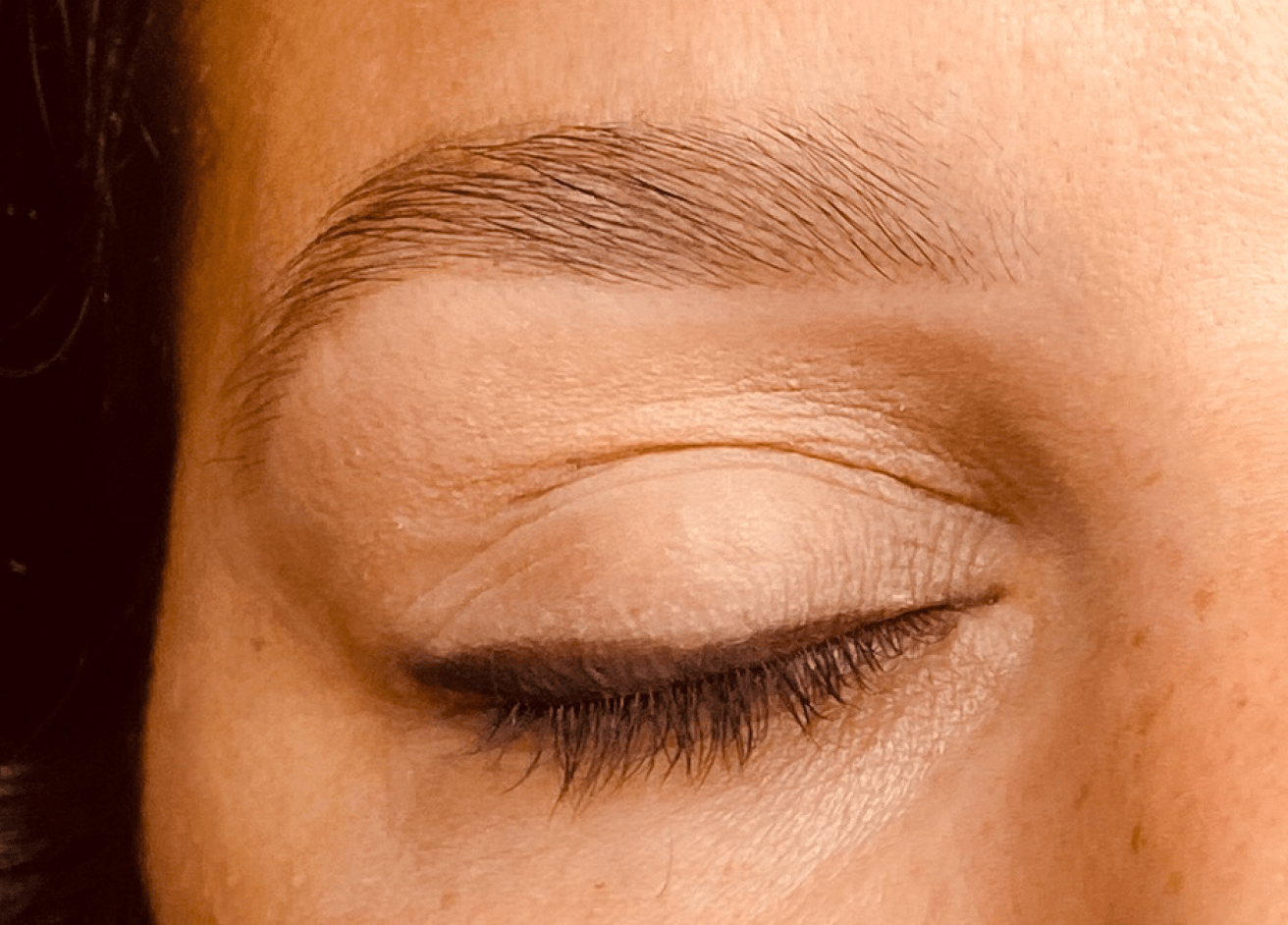 Exemples de réalisations de restructuration des sourcils, exemples de réalisation d'épilation sourcils