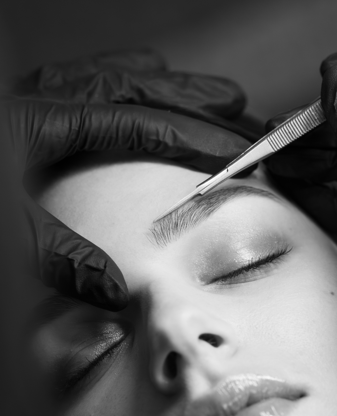 Tarifs des prestations d'épilation sourcils et maquillage permanent à Montpellier